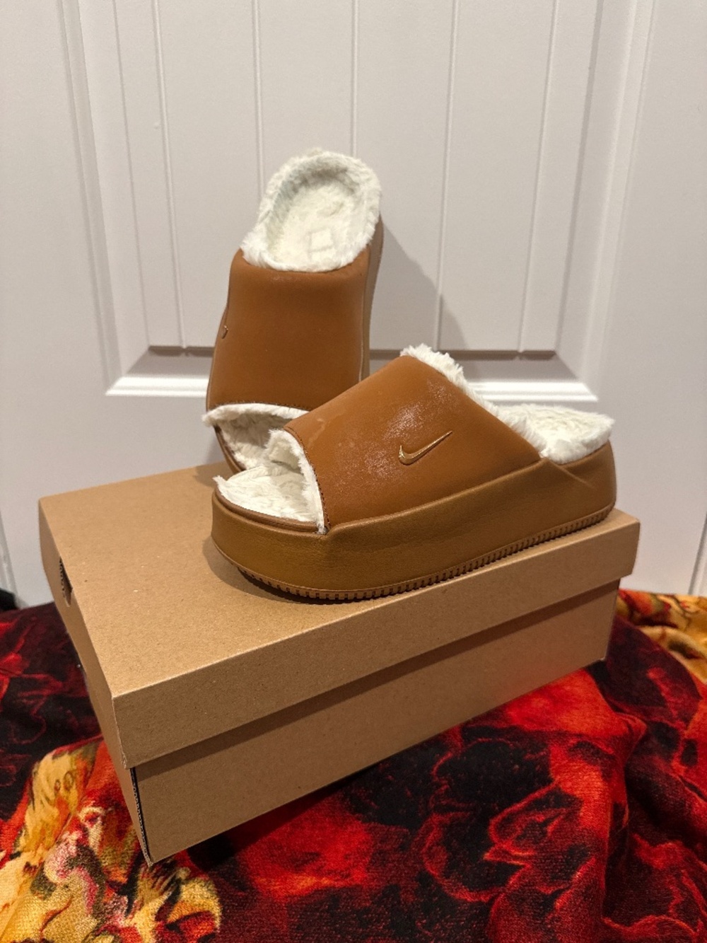 Women’s Fur Slides